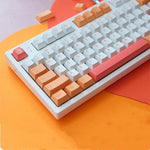 gaming-tastatur mit keycap-set peach